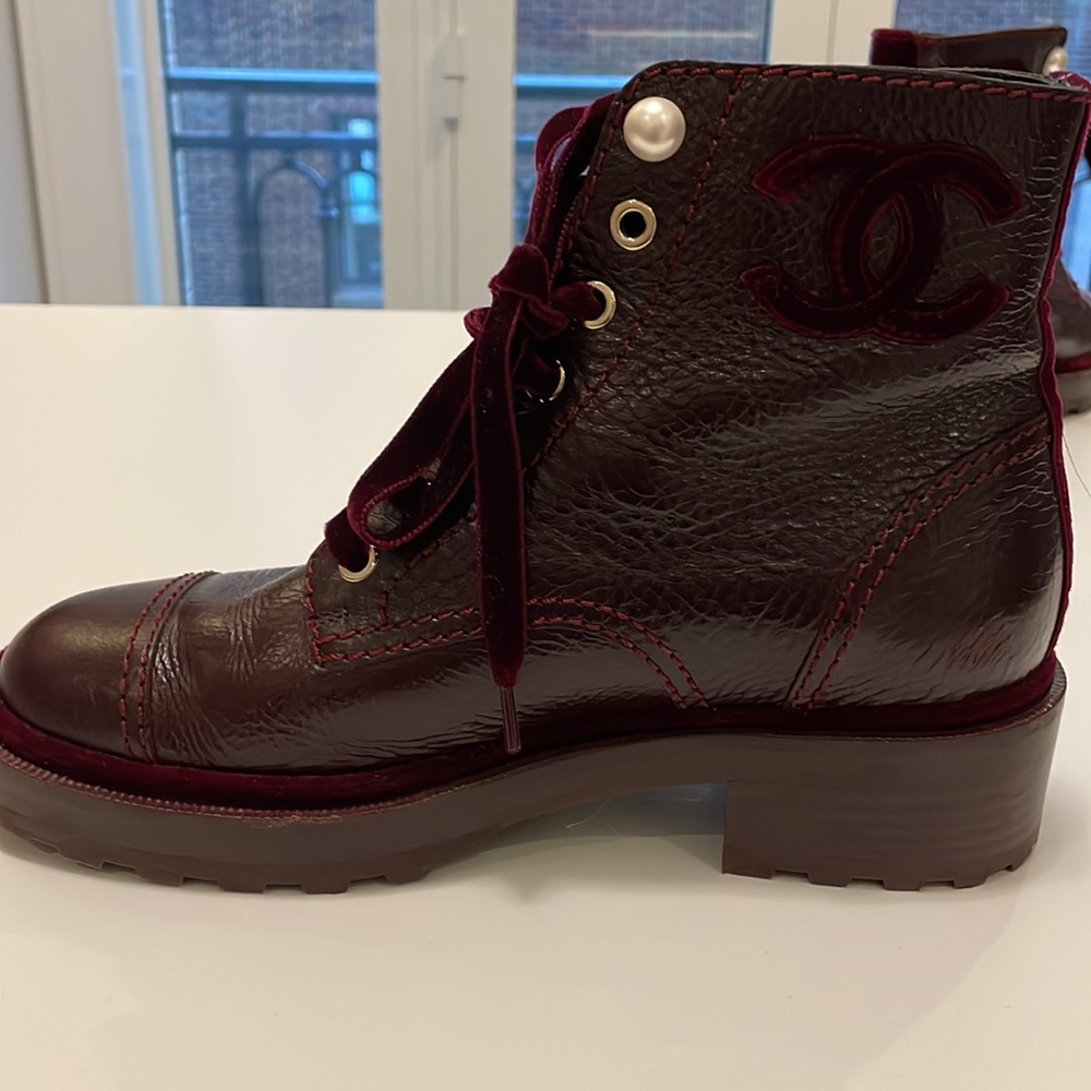 Authentic Chanel calfskin Velvet Pearl Burgundy Boots Size 38